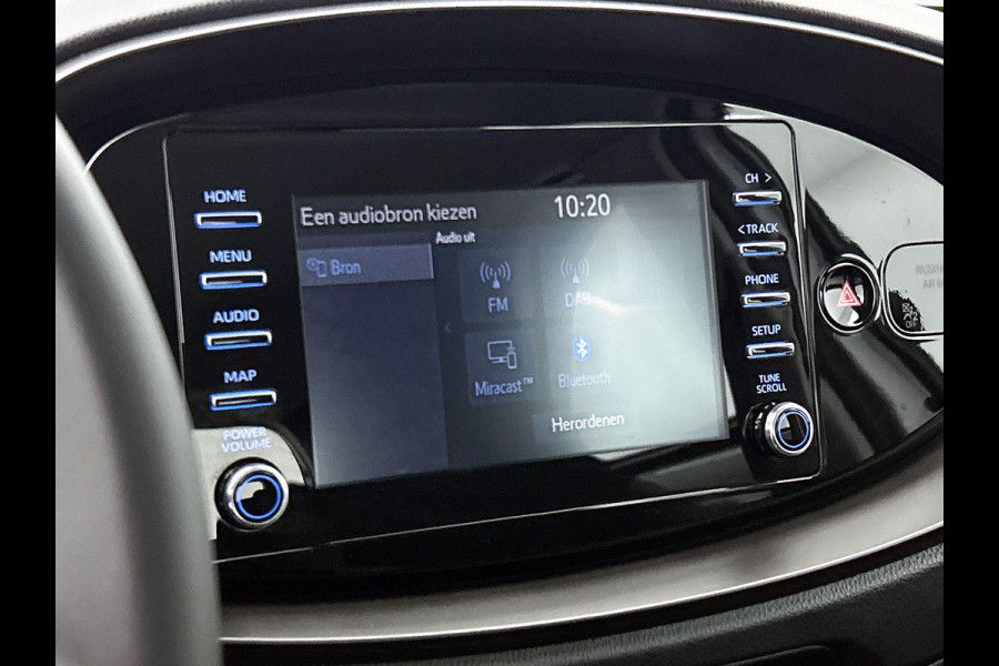 Toyota Aygo X 1.0 VVT-i MT Play CAMERA CARPLAY-NAVI AD-CRUISE