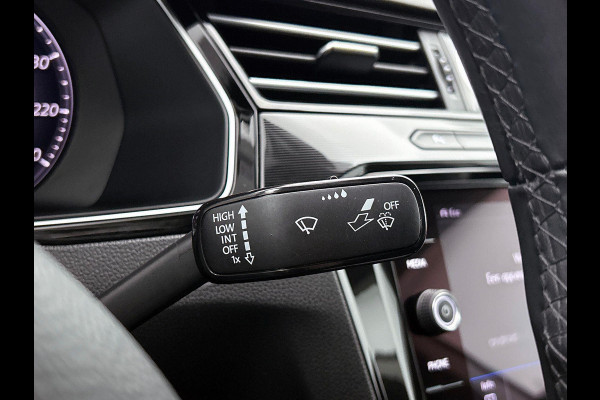 Volkswagen Arteon 1.5 TSI Elegance(NL-auto, Goed onderH, Navi, Carplay, StoelV, Parkeersensoren, Etc)