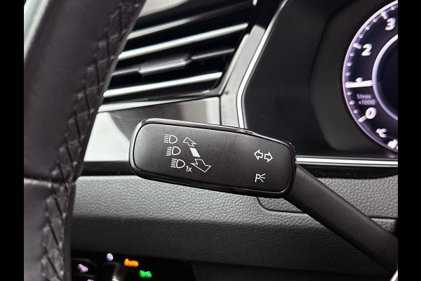 Volkswagen Arteon 1.5 TSI Elegance(NL-auto, Goed onderH, Navi, Carplay, StoelV, Parkeersensoren, Etc)