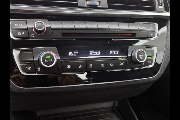 BMW 2 Serie Coupé 218i Executive Edition M-sport (Dealer onderhoud, NL-auto, Navi, Parkeerhulp V+A, Sportstoelen, Etc)