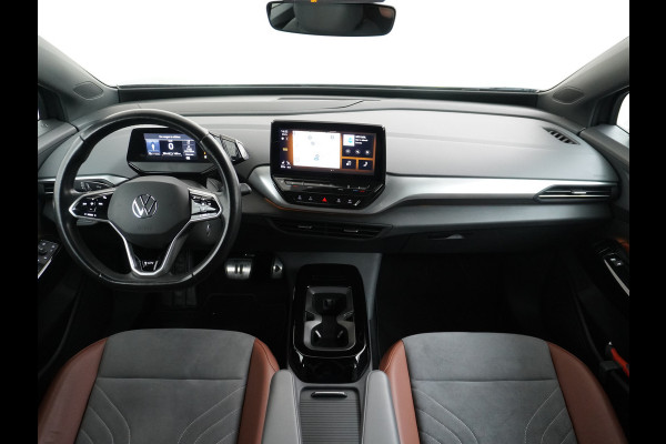 Volkswagen ID.4 204pk 77 kWh NIEUWE HV ACCU ! Navi Adap.Cruise Camera 20" Apple Carplay Android Carplay Mirrorlink Bordherk. Lane-dep. Front-Assist Led Stoelverwarmd dab . Usb Pdc KeylessStart Grootste accu ! Leer/Alcantara 1st. First Snelladen tot 135kw/uur !