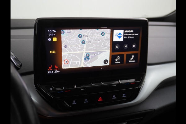 Volkswagen ID.4 204pk 77 kWh NIEUWE HV ACCU ! Navi Adap.Cruise Camera 20" Apple Carplay Android Carplay Mirrorlink Bordherk. Lane-dep. Front-Assist Led Stoelverwarmd dab . Usb Pdc KeylessStart Grootste accu ! Leer/Alcantara 1st. First Snelladen tot 135kw/uur !