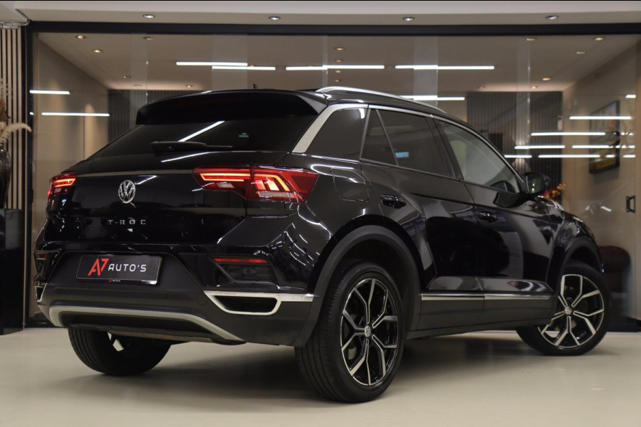Volkswagen T-Roc 1.5 TSI Sport PANODAK/STOELV/LANEASSIST/ACC/CAM/VOL