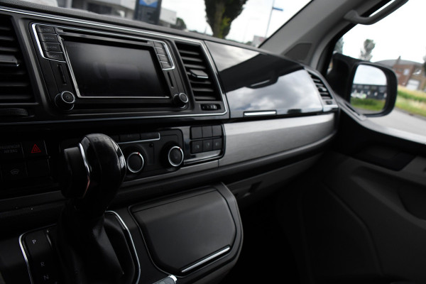 Volkswagen Transporter 2.0 TDI L2H1 DC Highline Adaptieve Cruise, Camera, 204PK, Automaat, LED, Electrische deur, Leder, Uniek!
