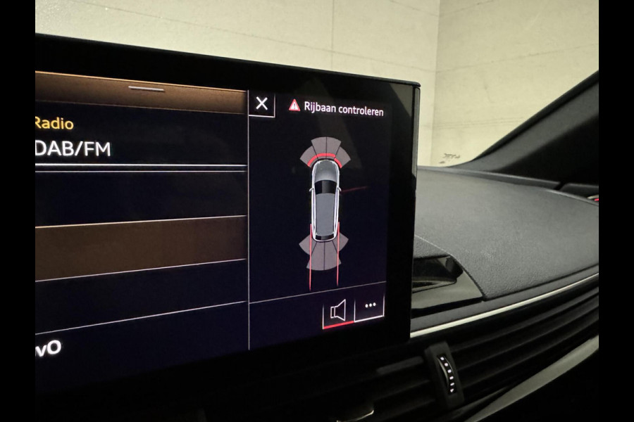 Audi A4 Avant 35 TFSI S-Line Black Edition Pano Virtual Sfeer NAP