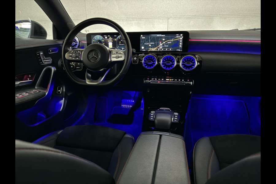 Mercedes-Benz CLA-Klasse 250 e AMG Designo Matt Pano Sfeer 360° Memory ACC NAP