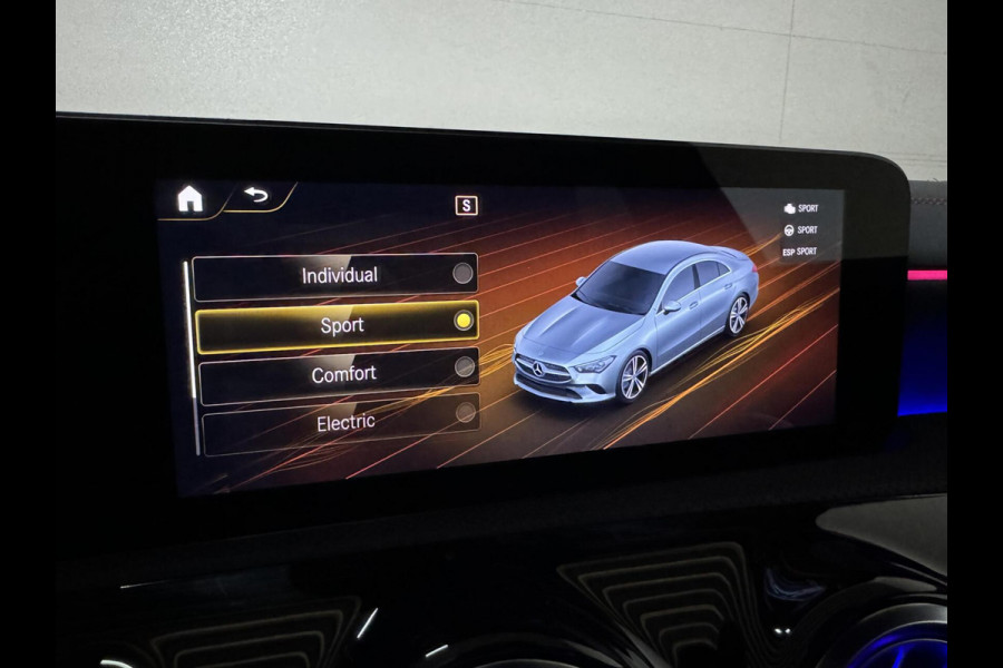 Mercedes-Benz CLA-Klasse 250 e AMG Designo Matt Pano Sfeer 360° Memory ACC NAP