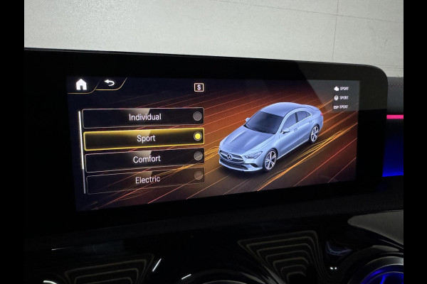 Mercedes-Benz CLA-Klasse 250 e AMG Designo Matt Pano Sfeer 360° Memory ACC NAP
