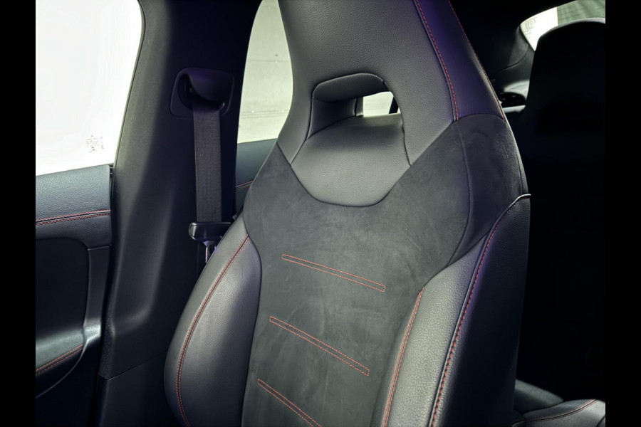 Mercedes-Benz CLA-Klasse 250 e AMG Designo Matt Pano Sfeer 360° Memory ACC NAP