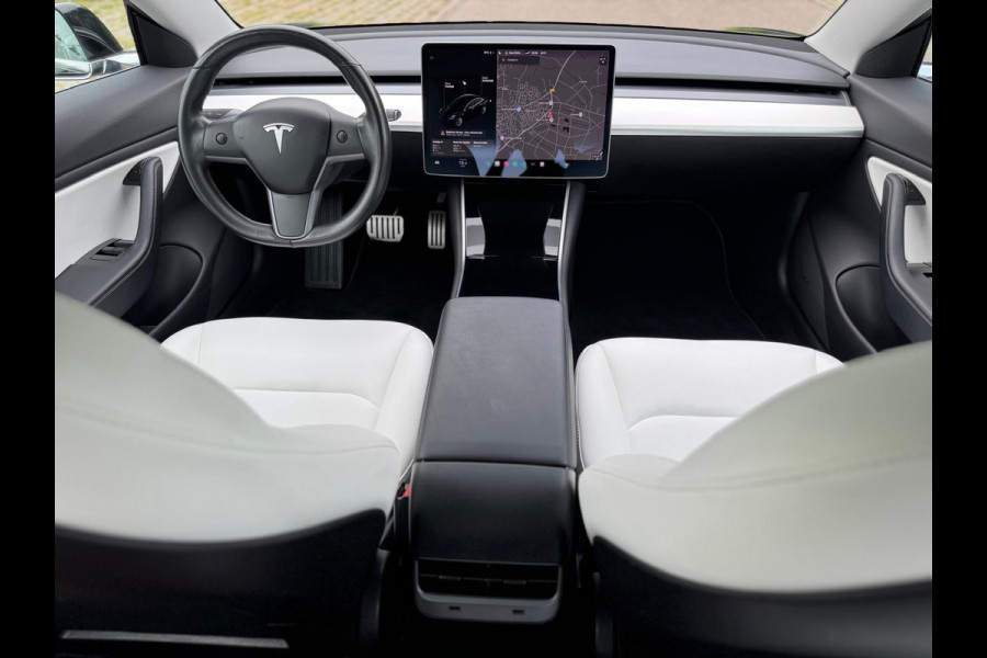 Tesla Model 3 Performance 462 pk AWD 75 kWh, panoramadak, leder, 20 inch, Nederlandse auto met nationale auto pas