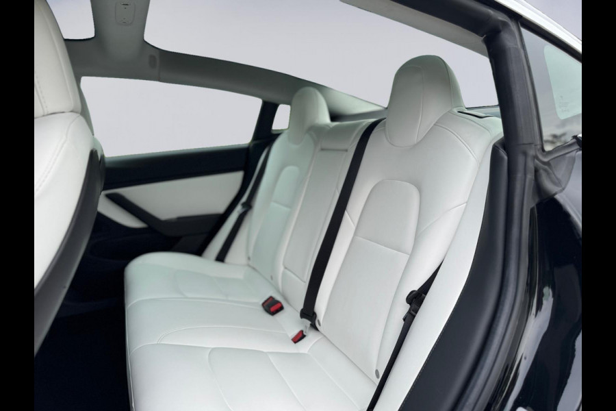 Tesla Model 3 Performance 462 pk AWD 75 kWh, panoramadak, leder, 20 inch, Nederlandse auto met nationale auto pas