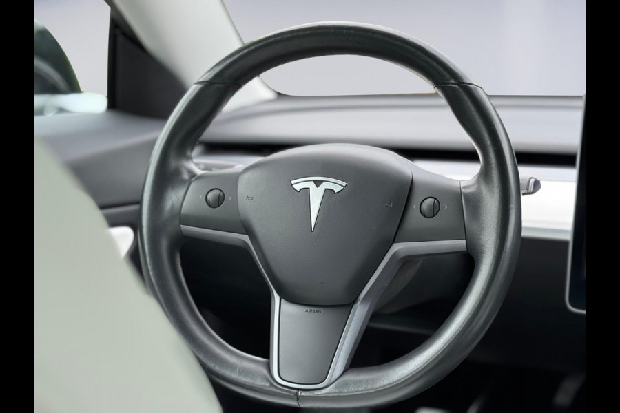 Tesla Model 3 Performance 462 pk AWD 75 kWh, panoramadak, leder, 20 inch, Nederlandse auto met nationale auto pas