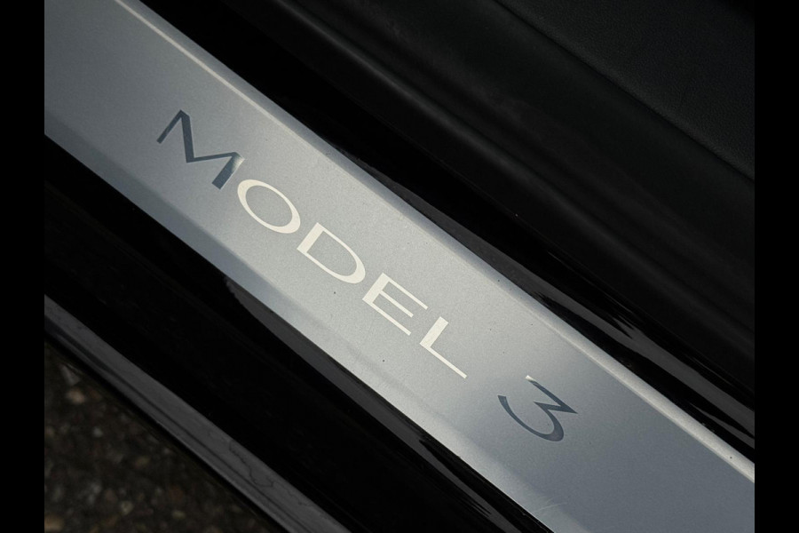 Tesla Model 3 Performance 462 pk AWD 75 kWh, panoramadak, leder, 20 inch, Nederlandse auto met nationale auto pas