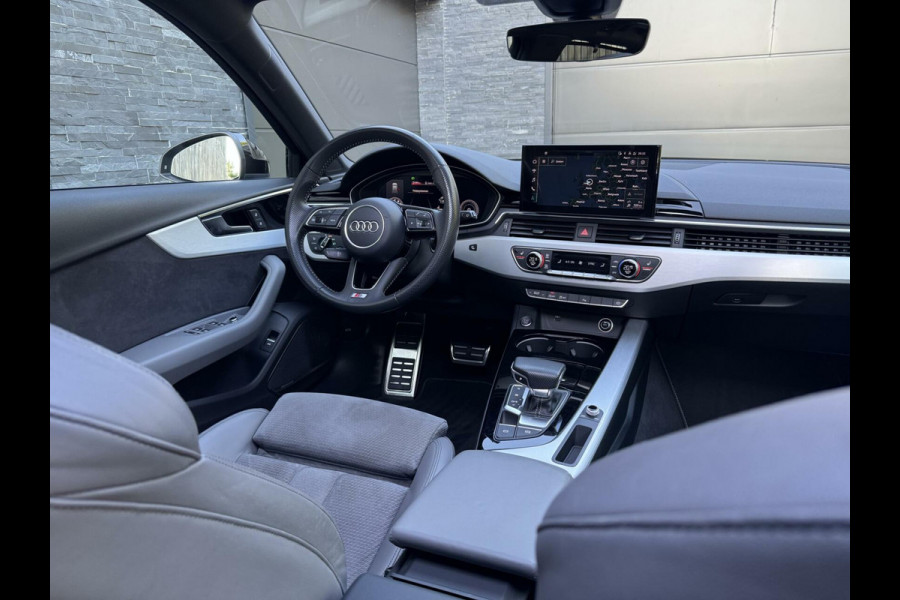 Audi A4 Avant 35 TFSI S-line Automaat | Panoramadak | Leer/alcantara bekleding | Elektrisch verstelbare bestuurdersstoel | LED verlichti