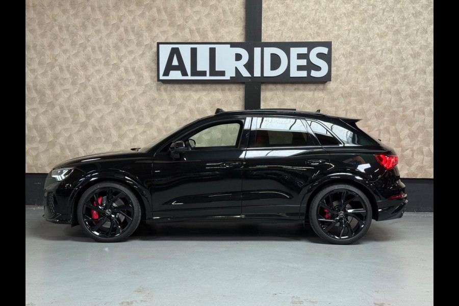 Audi RS Q3 TFSI | Pano | Schaalstoelen | B&O | Keyless | Camera | Carbon | DAB