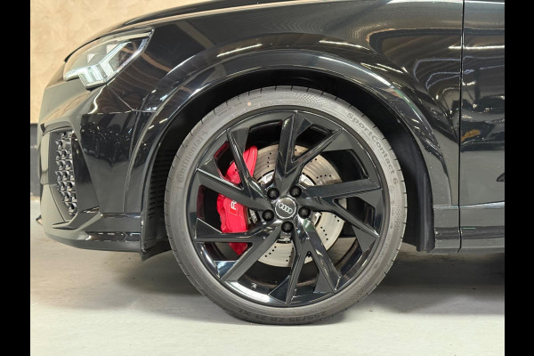 Audi RS Q3 TFSI | Pano | Schaalstoelen | B&O | Keyless | Camera | Carbon | DAB