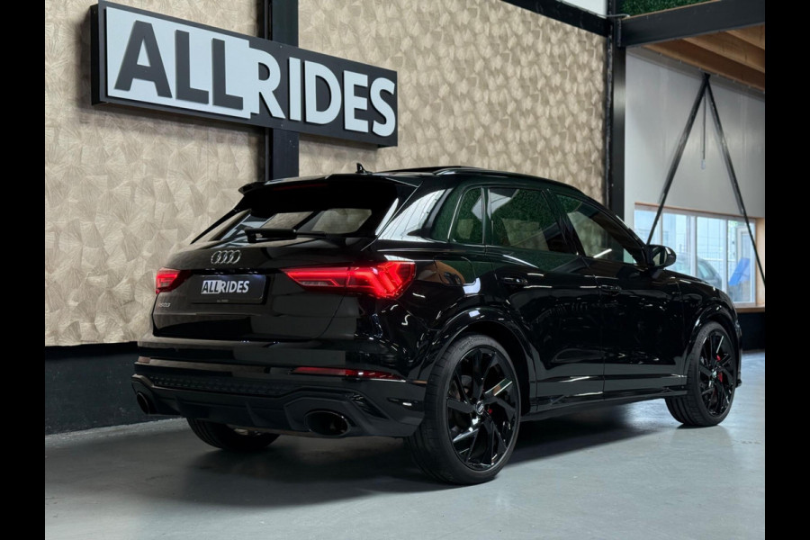 Audi RS Q3 TFSI | Pano | Schaalstoelen | B&O | Keyless | Camera | Carbon | DAB
