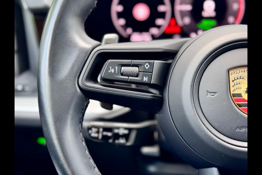 Porsche Cayenne Coupé 3.0 E-Hybrid Pano/360/SportChrono