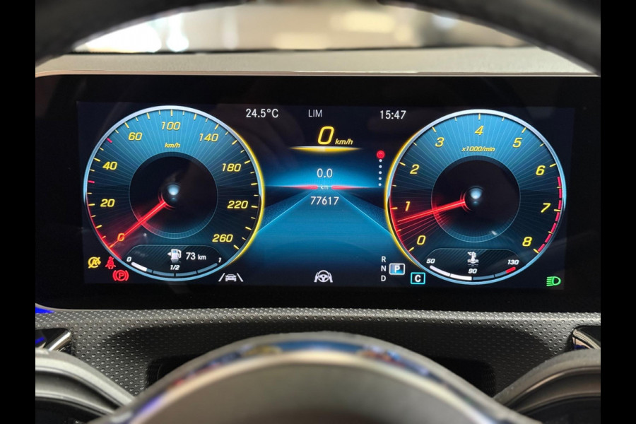 Mercedes-Benz A-Klasse 220 Launch Edition Premium Plus AMG Night | pano | Leer | Multibeam | HUD | Memory | Keyless | Sfeerver