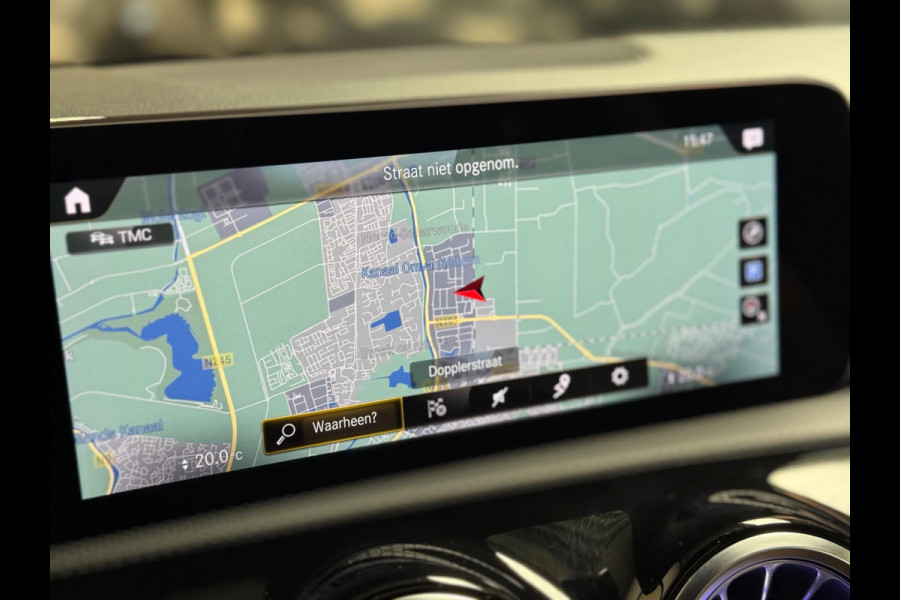 Mercedes-Benz A-Klasse 220 Launch Edition Premium Plus AMG Night | pano | Leer | Multibeam | HUD | Memory | Keyless | Sfeerver