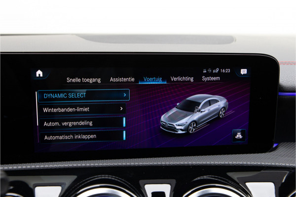 Mercedes-Benz CLA-Klasse 180 AMG Widescreen, Sfeerverlichting, Camera, 19" 2021