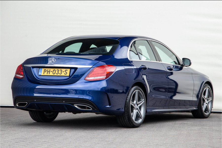Mercedes-Benz C-Klasse 180 AMG Aut9, Navi, Leder, Camera, PDC 2017