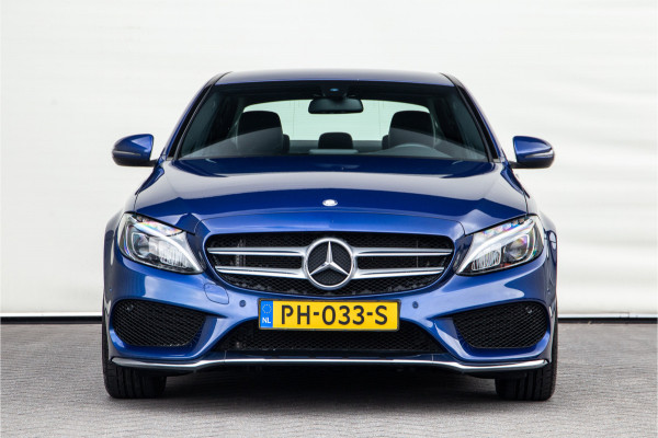 Mercedes-Benz C-Klasse 180 AMG Aut9, Navi, Leder, Camera, PDC 2017