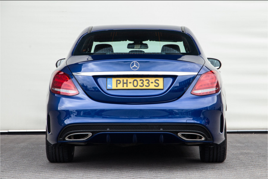 Mercedes-Benz C-Klasse 180 AMG Aut9, Navi, Leder, Camera, PDC 2017