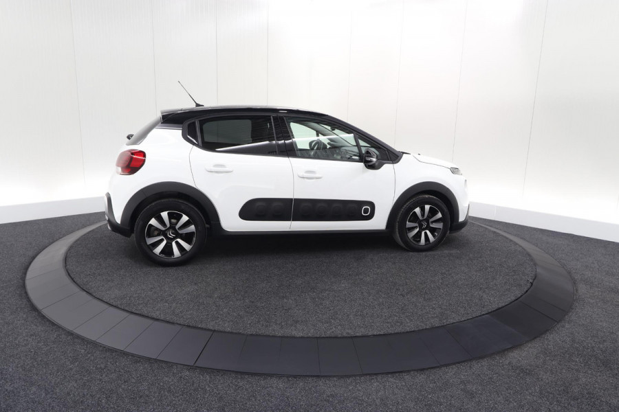 Citroën C3 PureTech 110 EAT6 Feel Edition | Panoramadak | Apple Carplay | Parkeersensoren | 16 Inch Lichtmetalen Velgen