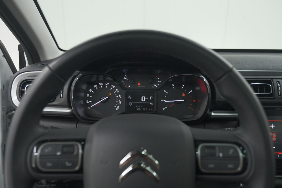 Citroën C3 PureTech 110 EAT6 Feel Edition | Panoramadak | Apple Carplay | Parkeersensoren | 16 Inch Lichtmetalen Velgen