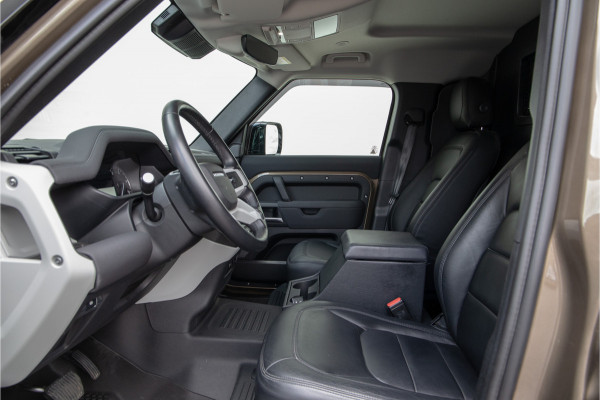 Land Rover Defender 3.0 D250 110 Grijs Kenteken, Luchtvering, Trekhaak, 22" 2024