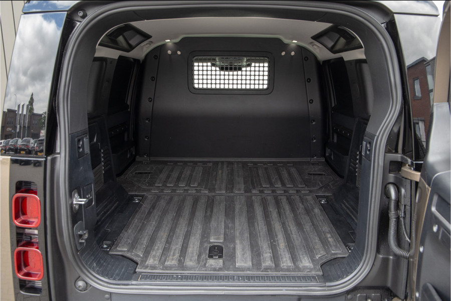 Land Rover Defender 3.0 D250 110 Grijs Kenteken, Luchtvering, Trekhaak, 22" 2024