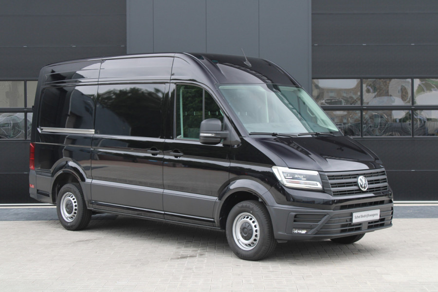 Volkswagen Crafter 35 2.0 TDI L3H3 177pk - LED koplampen - Navigatie - Geveerde stoel - Cruise - Camera - DAB - Parkeersensoren - Rijklaar