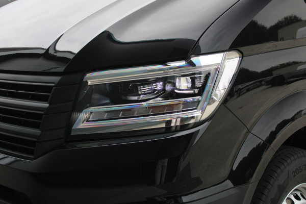 Volkswagen Crafter 35 2.0 TDI L3H3 177pk - LED koplampen - Navigatie - Geveerde stoel - Cruise - Camera - DAB - Parkeersensoren - Rijklaar