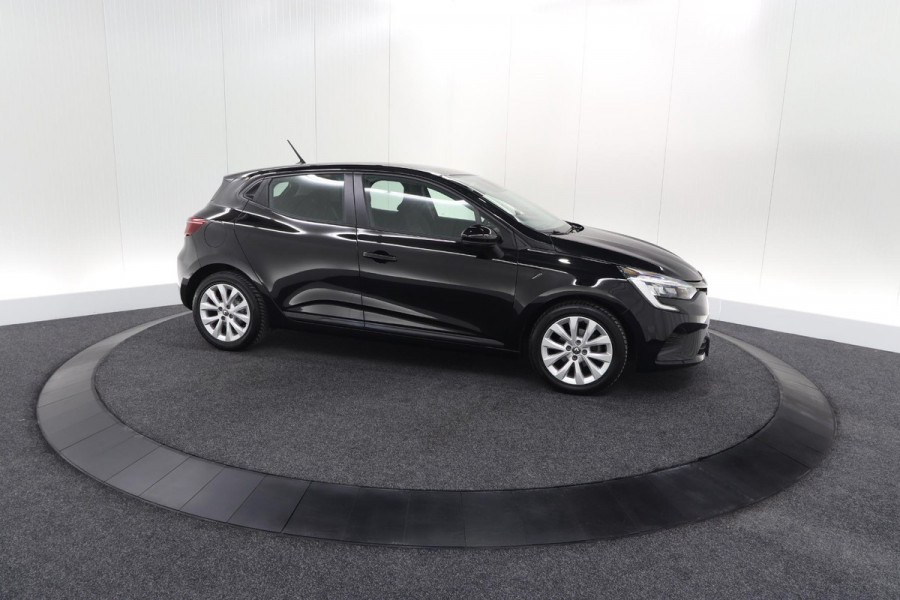 Renault Clio TCe 90 Zen | Navigatie | Parkeersensoren | Apple Carplay | 16 Inch Lichtmetalen Velgen