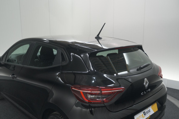 Renault Clio TCe 90 Zen | Navigatie | Parkeersensoren | Apple Carplay | 16 Inch Lichtmetalen Velgen