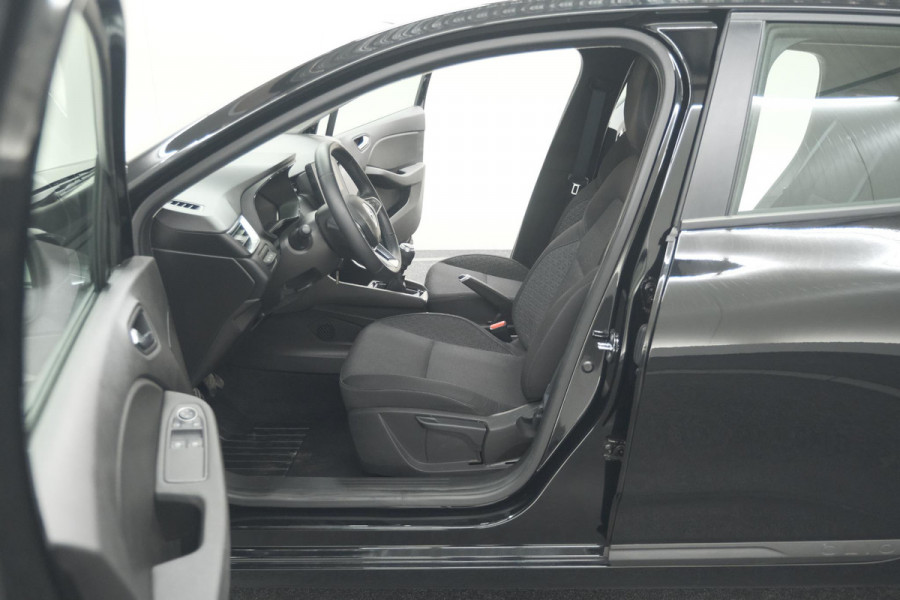 Renault Clio TCe 90 Zen | Navigatie | Parkeersensoren | Apple Carplay | 16 Inch Lichtmetalen Velgen