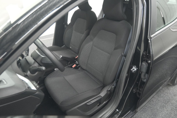 Renault Clio TCe 90 Zen | Navigatie | Parkeersensoren | Apple Carplay | 16 Inch Lichtmetalen Velgen