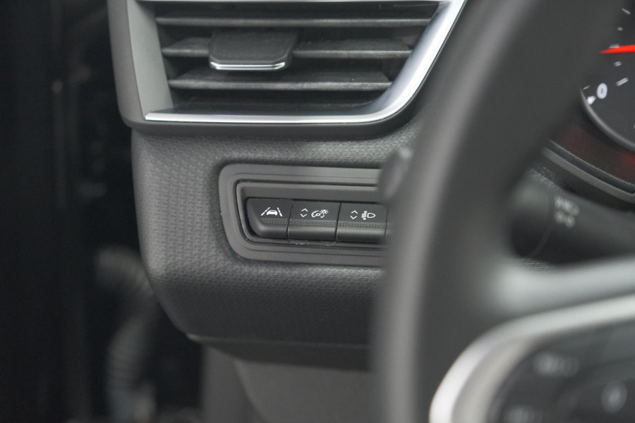 Renault Clio TCe 90 Zen | Navigatie | Parkeersensoren | Apple Carplay | 16 Inch Lichtmetalen Velgen