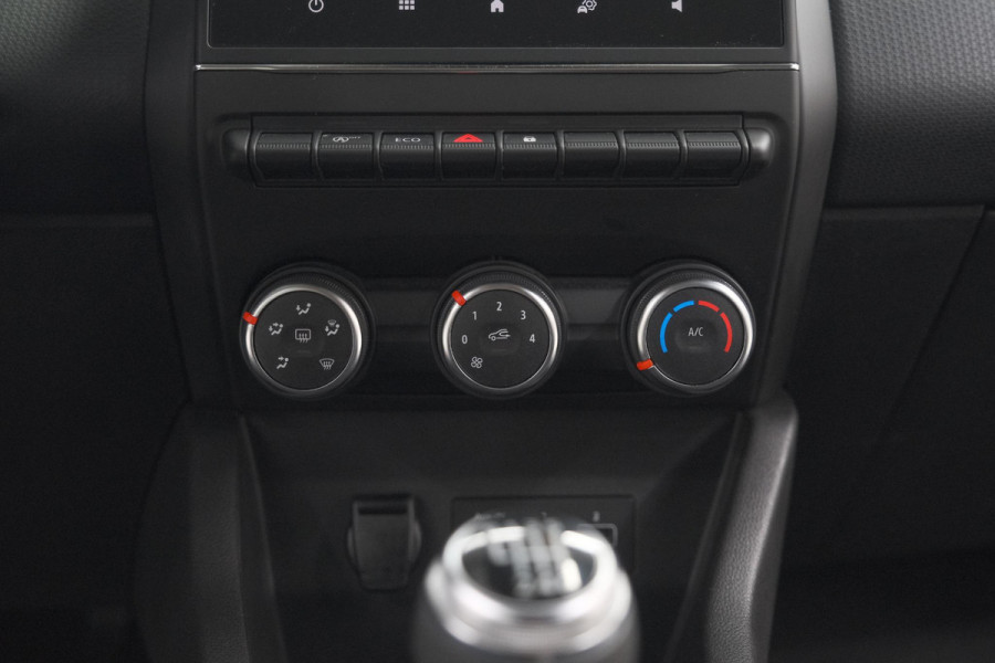 Renault Clio TCe 90 Zen | Navigatie | Parkeersensoren | Apple Carplay | 16 Inch Lichtmetalen Velgen