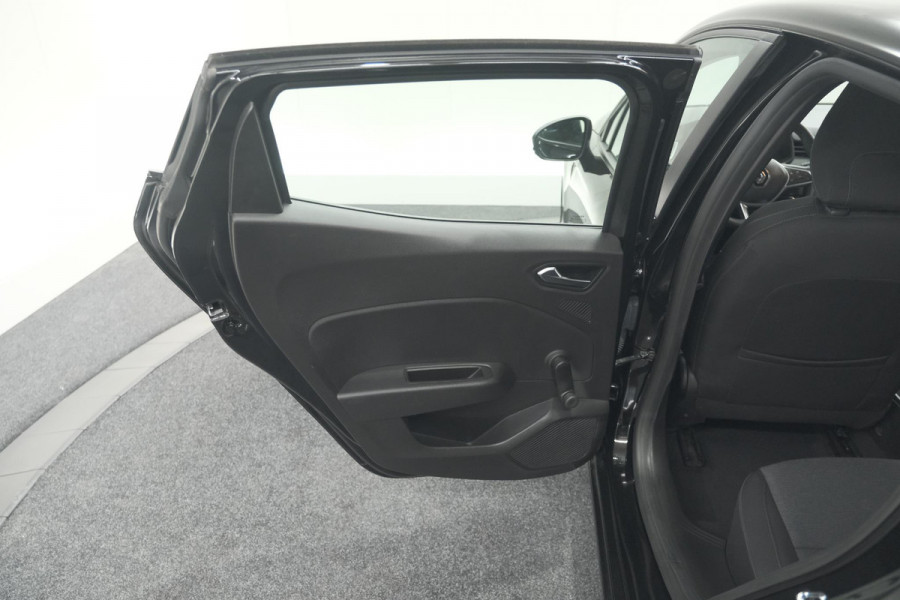 Renault Clio TCe 90 Zen | Navigatie | Parkeersensoren | Apple Carplay | 16 Inch Lichtmetalen Velgen