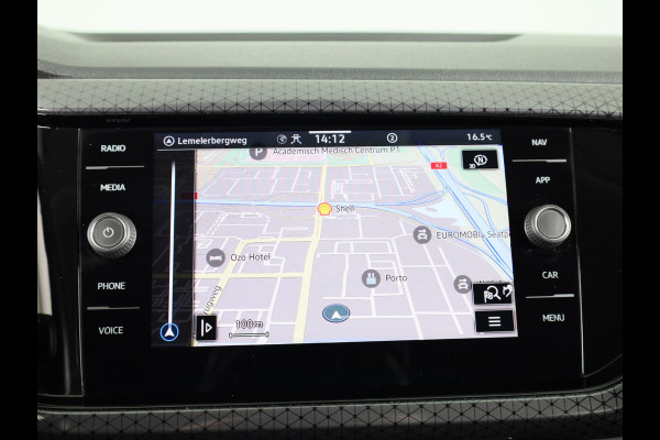 Volkswagen T-Cross 1.0 TSI Style 110 pk Automaat (DSG) | Navigatie | Parkeersensoren | Achteruitrijcamera | Adaptieve cruise control | LED koplampen | Stoelverwarming |