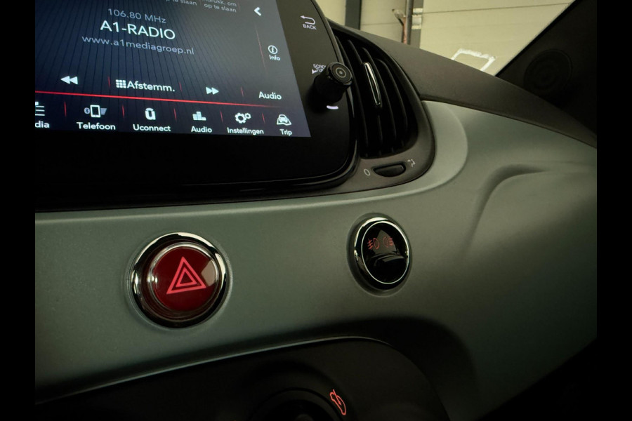 Fiat 500 1.0 Hybrid Cruise control l Navigatie l AppleCarPlay/AndroidAuto