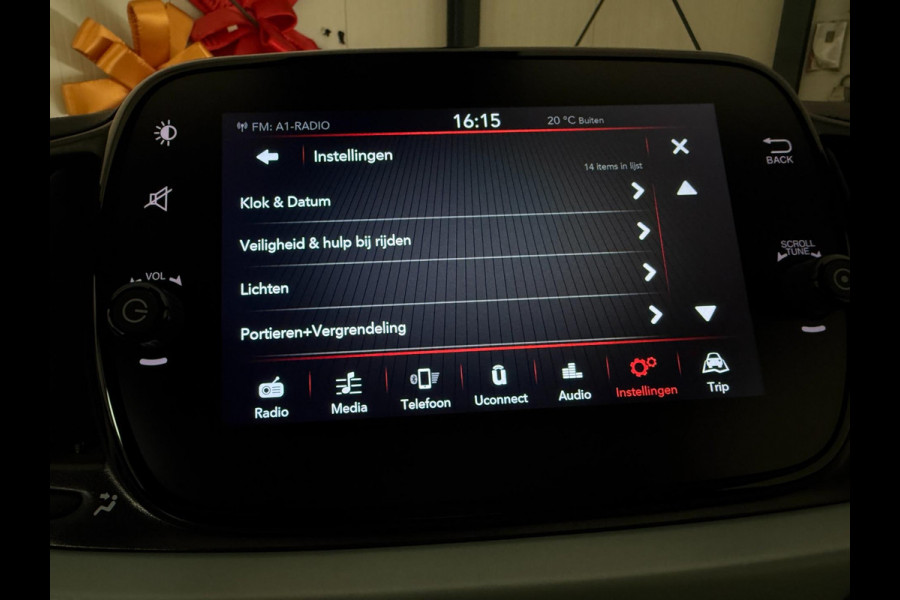 Fiat 500 1.0 Hybrid Cruise control l Navigatie l AppleCarPlay/AndroidAuto