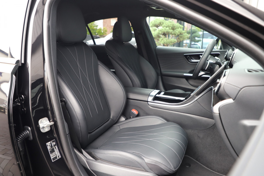 Mercedes-Benz C-Klasse 300e AMG | 313PK | Keyles-go | Memory | Digital-light | Sfeerverlichting | Distronic | Stoelverw. | Stuurwielverw. | Standkachel Mercedes-Benz C-Klasse 300e AMG | 313PK | Keyles-go | Memory | Digital-light | Sfeerverlichting | Distronic | Stoelverw. | Stuurwielverw. | Standkachel