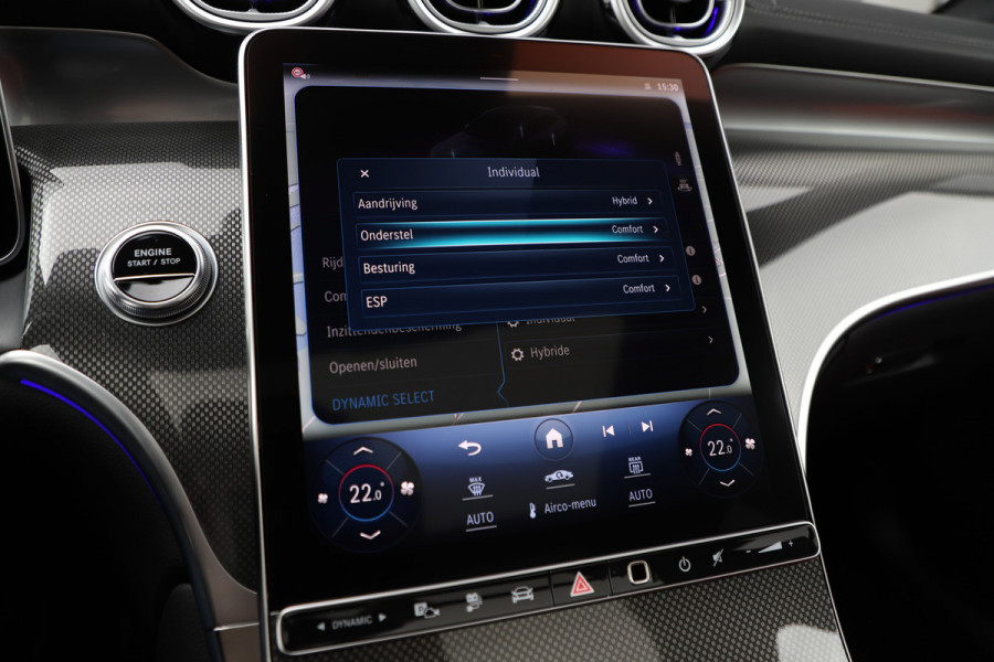 Mercedes-Benz GLC 300e AMG 4-Matic | 313PK | Achterasbesturing | Luchtvering | Head-up | Pano | Keyles-go | Sfeerverlichting | Distronic | Burmest Mercedes-Benz GLC 300e AMG 4-Matic | 313PK | Achterasbesturing | Luchtvering | Head-up | Pano | Keyles-go | Sfeerverlichting | Distronic | Burmest