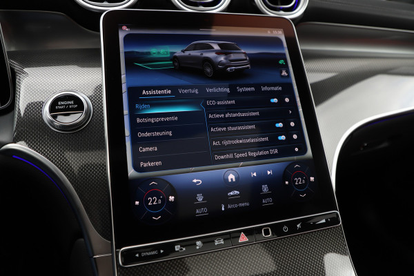 Mercedes-Benz GLC 300e AMG 4-Matic | 313PK | Achterasbesturing | Luchtvering | Head-up | Pano | Keyles-go | Sfeerverlichting | Distronic | Burmest Mercedes-Benz GLC 300e AMG 4-Matic | 313PK | Achterasbesturing | Luchtvering | Head-up | Pano | Keyles-go | Sfeerverlichting | Distronic | Burmest