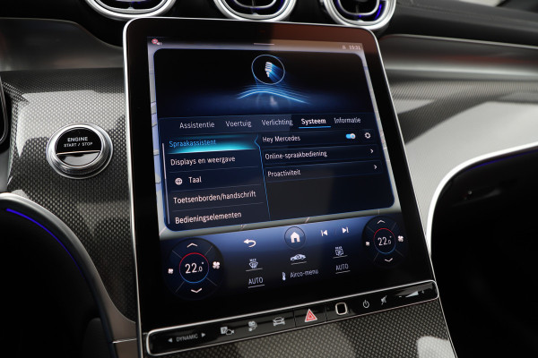 Mercedes-Benz GLC 300e AMG 4-Matic | 313PK | Achterasbesturing | Luchtvering | Head-up | Pano | Keyles-go | Sfeerverlichting | Distronic | Burmest Mercedes-Benz GLC 300e AMG 4-Matic | 313PK | Achterasbesturing | Luchtvering | Head-up | Pano | Keyles-go | Sfeerverlichting | Distronic | Burmest