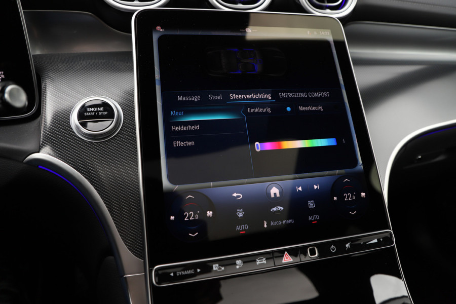 Mercedes-Benz GLC 300e AMG 4-Matic | 313PK | Achterasbesturing | Luchtvering | Head-up | Massage | Keyles-go | Pano | Burmester | ACC | Digital-li Mercedes-Benz GLC 300e AMG 4-Matic | 313PK | Achterasbesturing | Luchtvering | Head-up | Massage | Keyles-go | Pano | Burmester | ACC | Digital-li