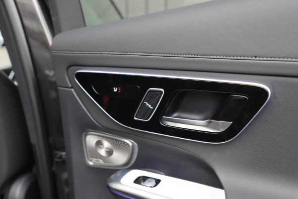 Mercedes-Benz GLC 300e AMG 4-Matic | 313PK | Achterasbesturing | Luchtvering | Head-up | Massage | Keyles-go | Pano | Burmester | ACC | Digital-li Mercedes-Benz GLC 300e AMG 4-Matic | 313PK | Achterasbesturing | Luchtvering | Head-up | Massage | Keyles-go | Pano | Burmester | ACC | Digital-li